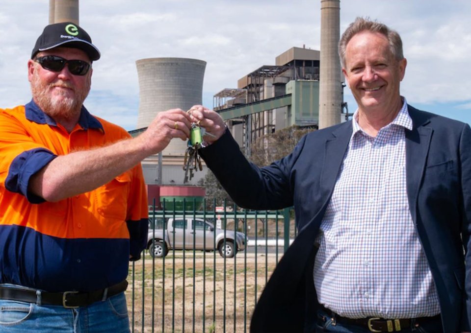 Former Wallerawang coal power station turned industrial park to generate hundreds of jobs